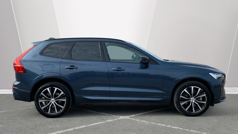 Volvo XC60 2.0 B5P Plus Dark 5dr AWD Geartronic Petrol Estate